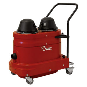 Using a Concrete Dust Vacuum to Reduce Dust Related Health Risks